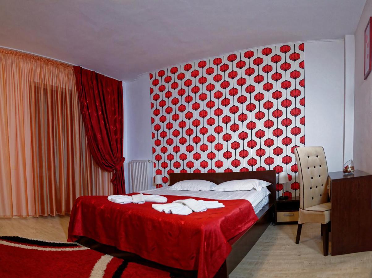 Hotel Boutique Garden Resort By Brancoveanu Alsómoécs Kültér fotó