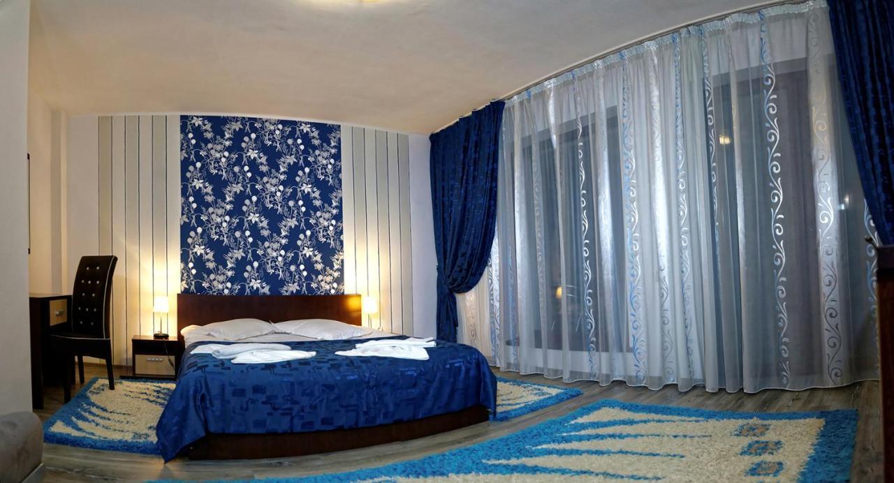 Hotel Boutique Garden Resort By Brancoveanu Alsómoécs Kültér fotó